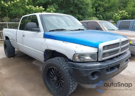 1995 Dodge Ram 2500 из США, поврежденный, VIN 3B7KC23W2SM173403